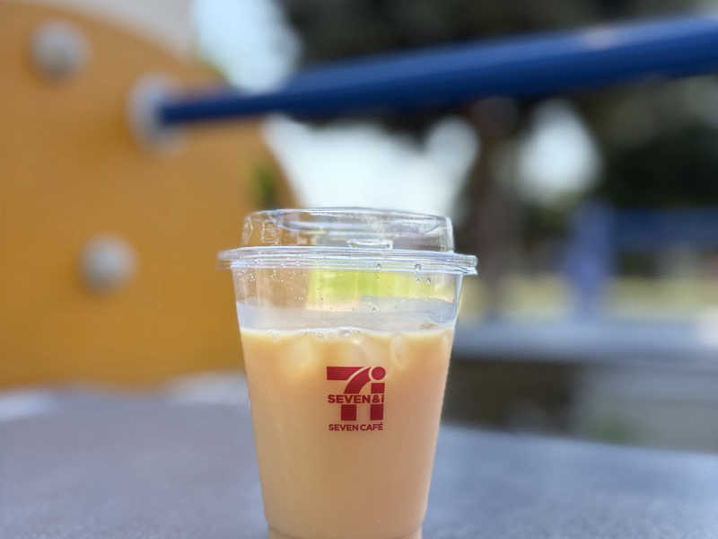 セブンカフェのアールグレイミルクティー