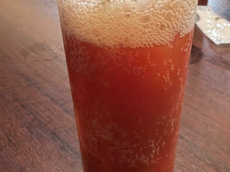 サドリ🥤トマト炭酸ジュース🍅