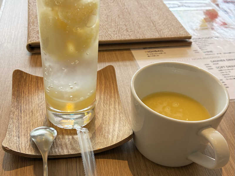 つめたいコーンスープ　ごろっとフルーツサイダー　パイン