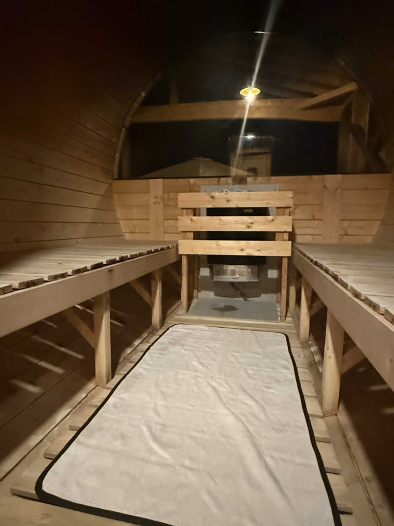 大西  美奈子さんの山の中のバレルサウナ｢Tramonto｣のサ活写真