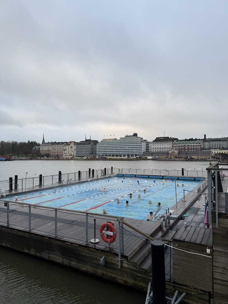 テッド中村さんのAllas Sea Poolのサ活写真