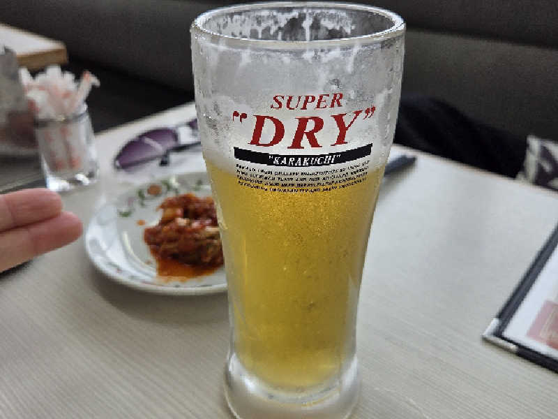 生ビールとキムチ