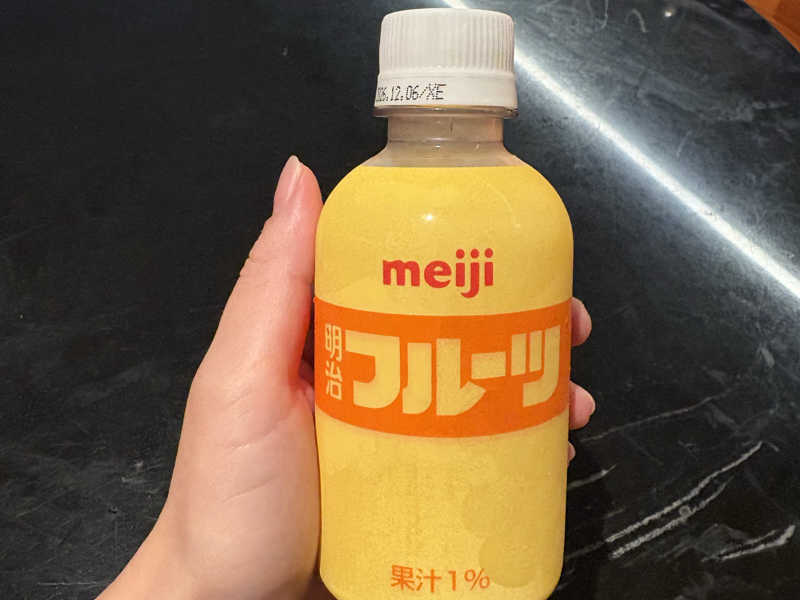 フルーツ牛乳