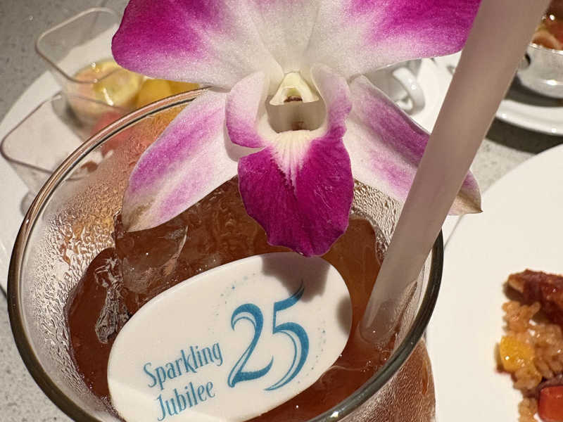 東京ディズニーシー25周年スパークリング ジュビリー スペシャルドリンク