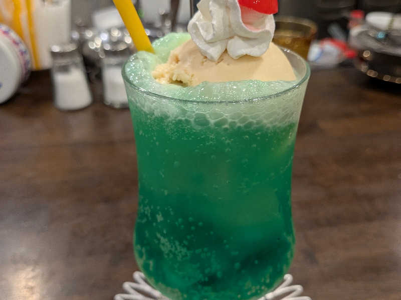 クリームソーダ