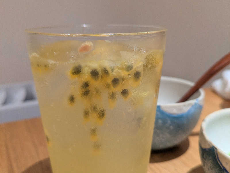 パッションフルーツソーダ
