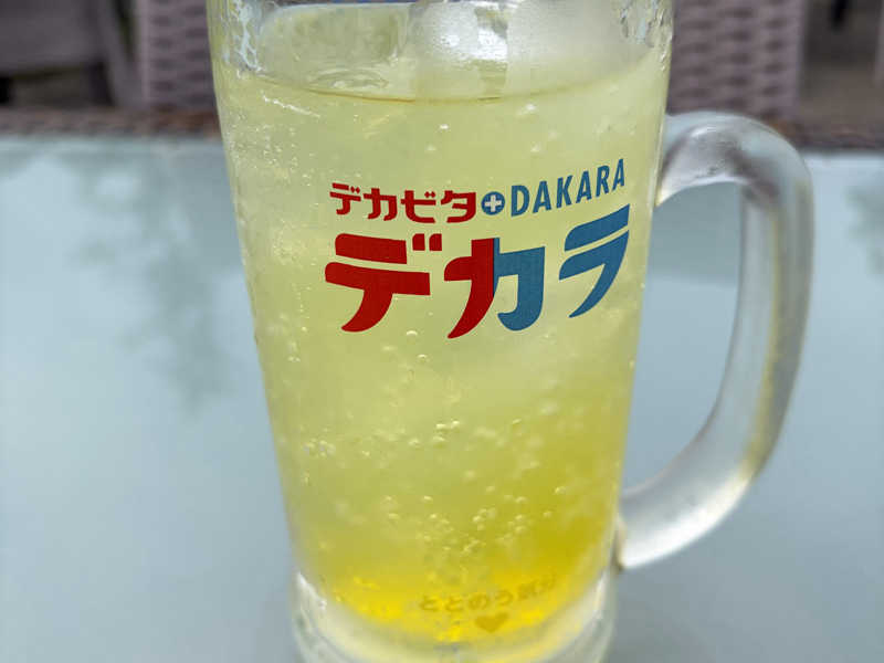 デカラ