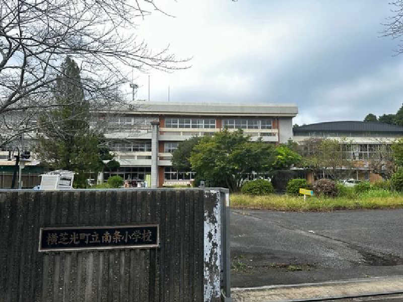 why teaさんのCAMPiece横芝光 学校サウナのサ活写真