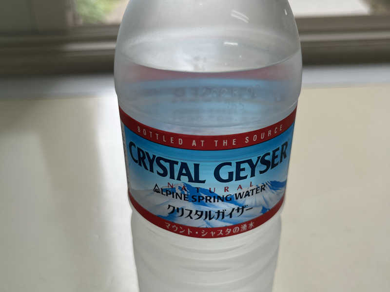 クリスタルガイザー