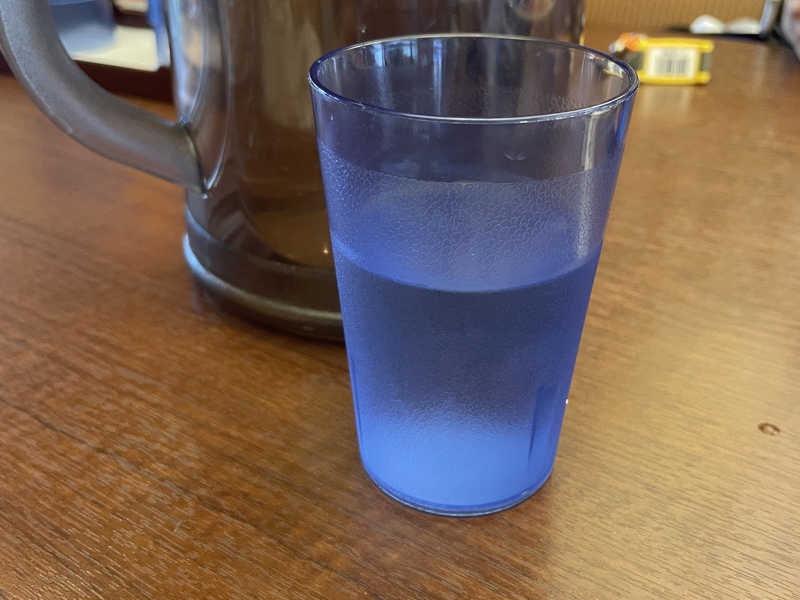 水