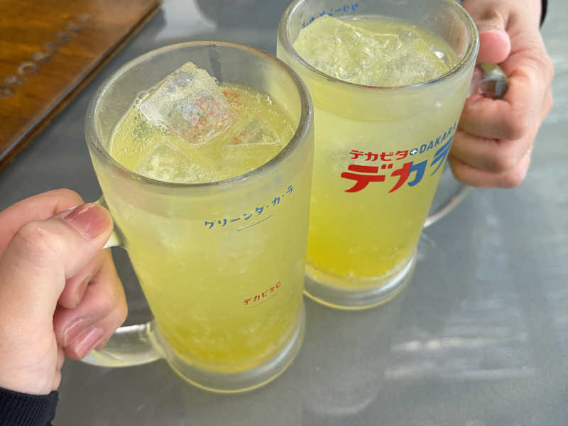 デカラ