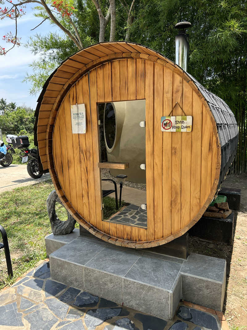 朝一番の始発で帰る私は酷い顔さんのThe Cocoon Sauna & Ice bathのサ活写真
