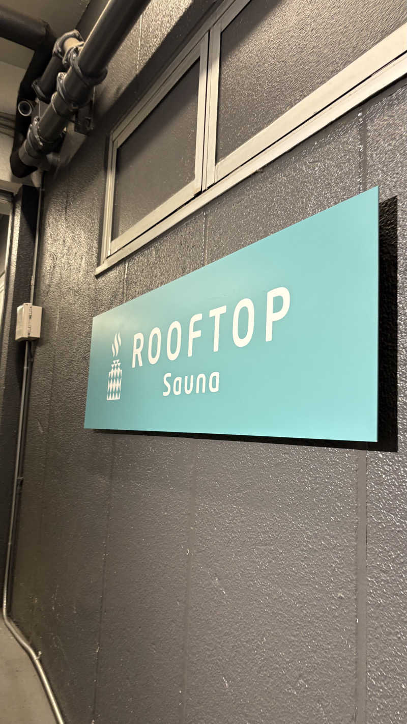 外気浴の扇風機すきさんのROOFTOP(ルーフトップ)のサ活写真