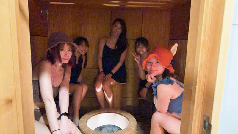 ひととせなつみ(なちまる)さんのHUBHUB御徒町のサ活写真