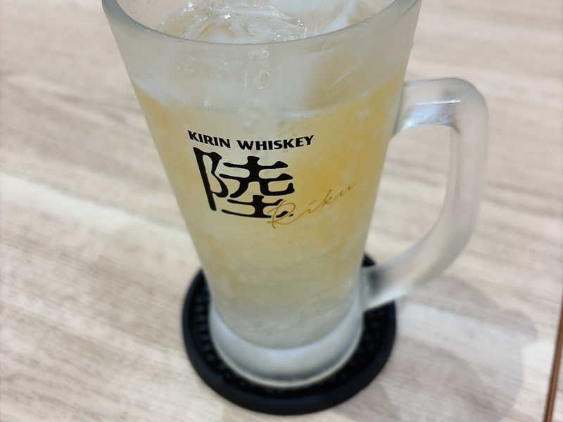 陸ハイ(中)