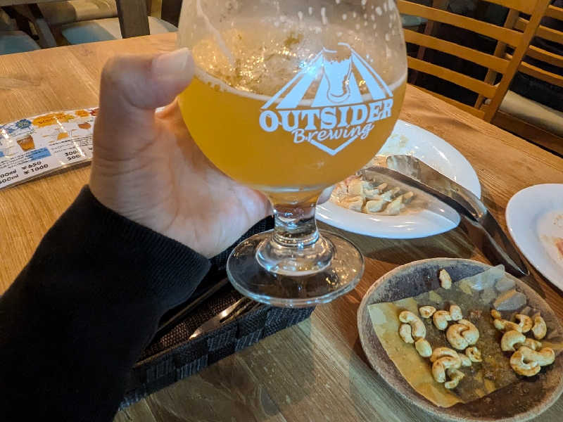アウトサイダーのビールは美味しいよ。