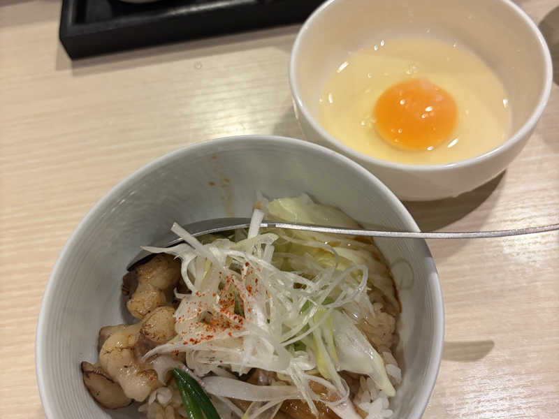 ホルモン丼