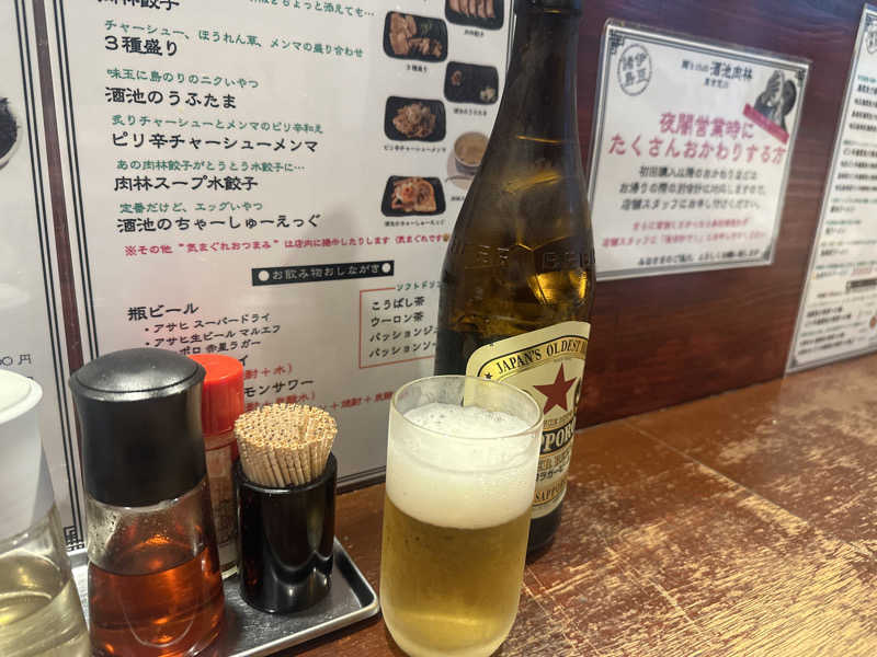 瓶ビール（サッポロ赤星ラガー）