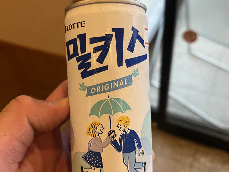 名前のわからない乳性炭酸飲料
