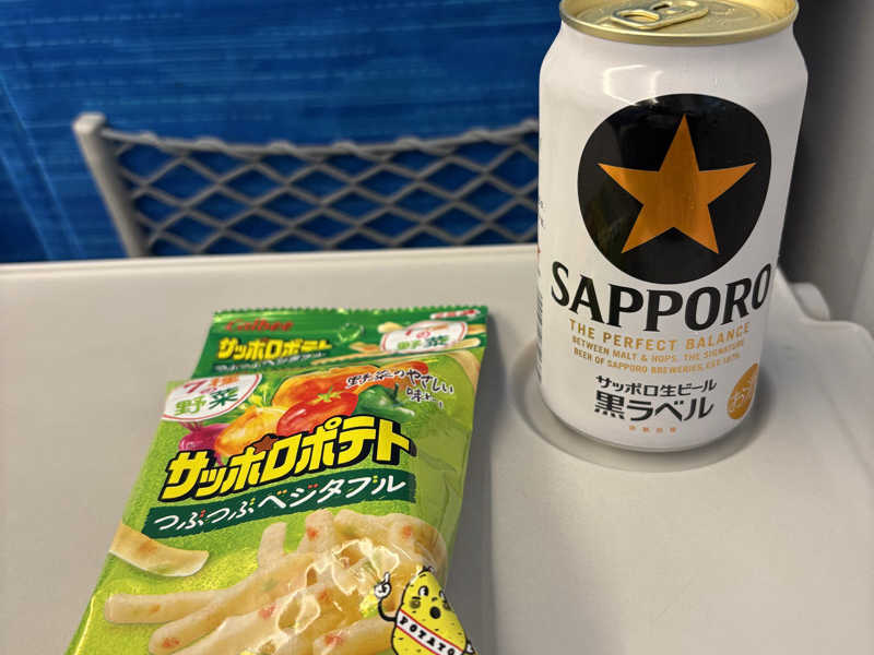 缶ビールとおつまみ（新幹線）