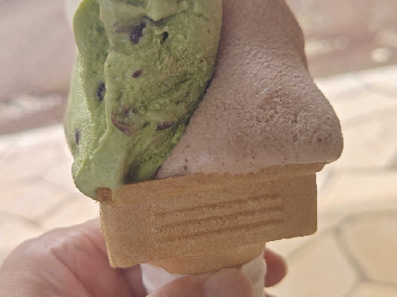 オークガーデンでジェラート