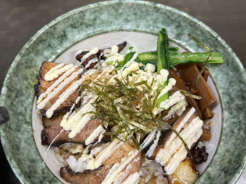 炙りチャーシュー丼