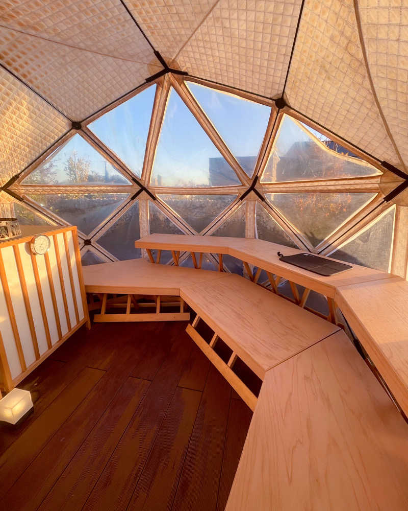 ちゃんなべ@湯上がりTシャツ完成さんの温泉バルコニー キング&クイーンのサ活写真