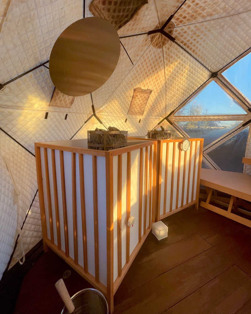 ちゃんなべ@湯上がりTシャツ完成さんの温泉バルコニー キング&クイーンのサ活写真