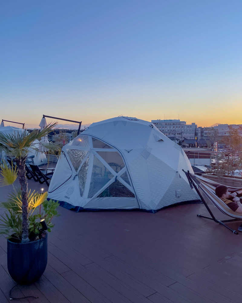 ちゃんなべ@湯上がりTシャツ完成さんの温泉バルコニー キング&クイーンのサ活写真