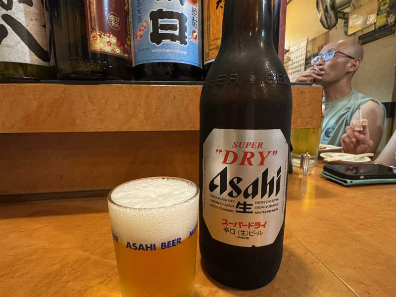 男は黙って瓶ビール