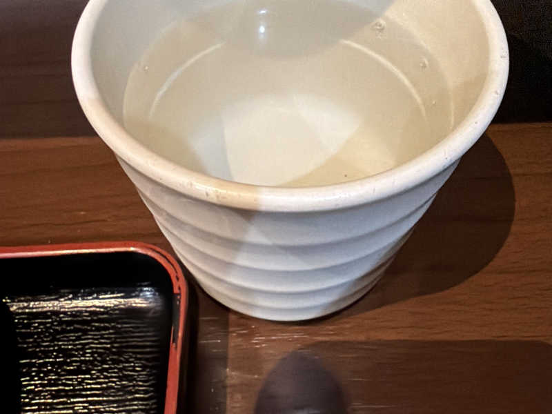 水