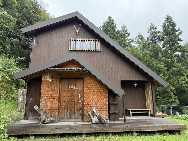 やまピー監督さんの山ノサウナ 廃校を貸切でのサ活写真