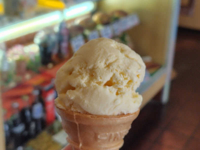 アイスクリーム（多分バンホーテン）
