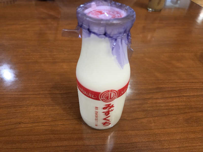 牛乳