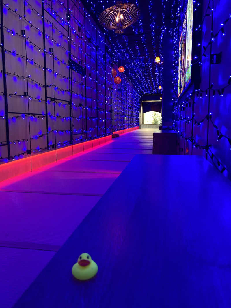 ドラマ24.5 孤独のサ道♨️さんの温泉バルコニー キング&クイーンのサ活写真