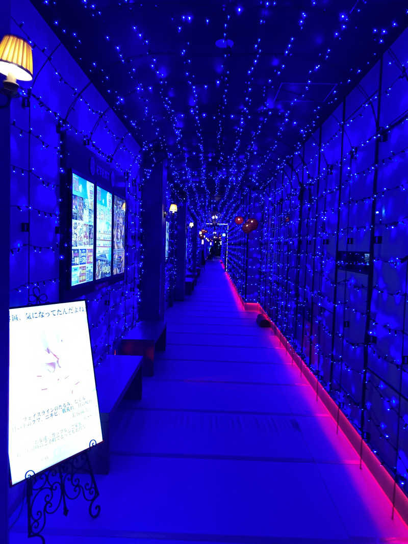 ドラマ24.5 孤独のサ道♨️さんの温泉バルコニー キング&クイーンのサ活写真